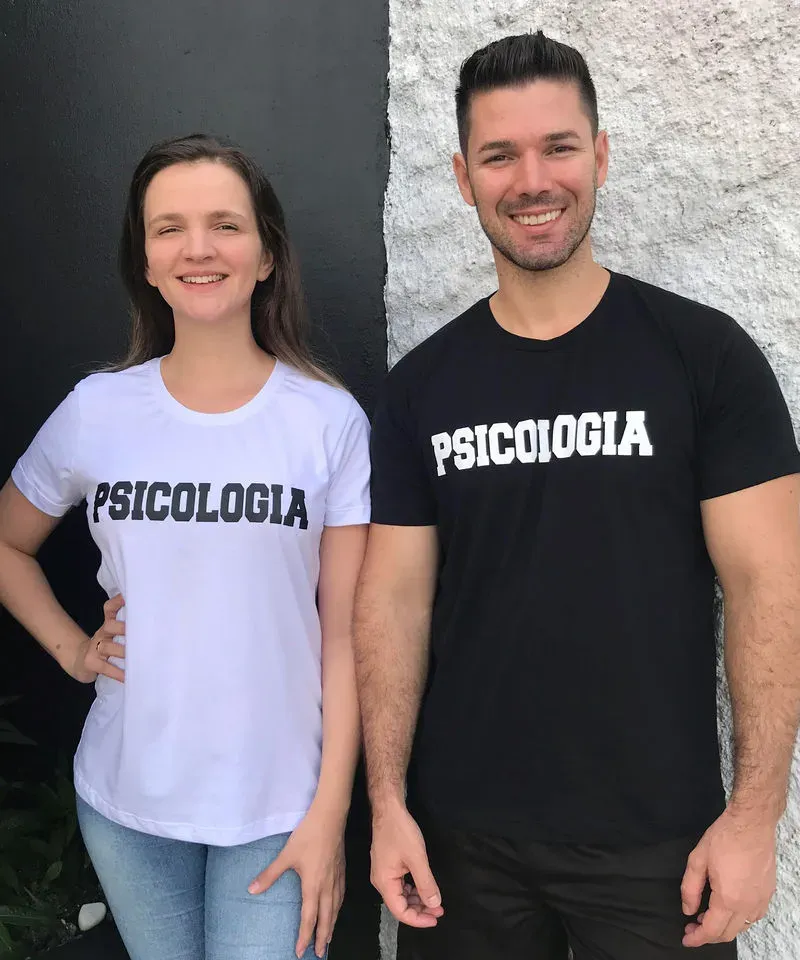 Camiseta algodão premium personalizada